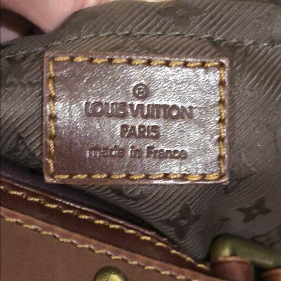 Aubergine Louis Vuitton gorgeous calf skin leather - Picture 6 of 8